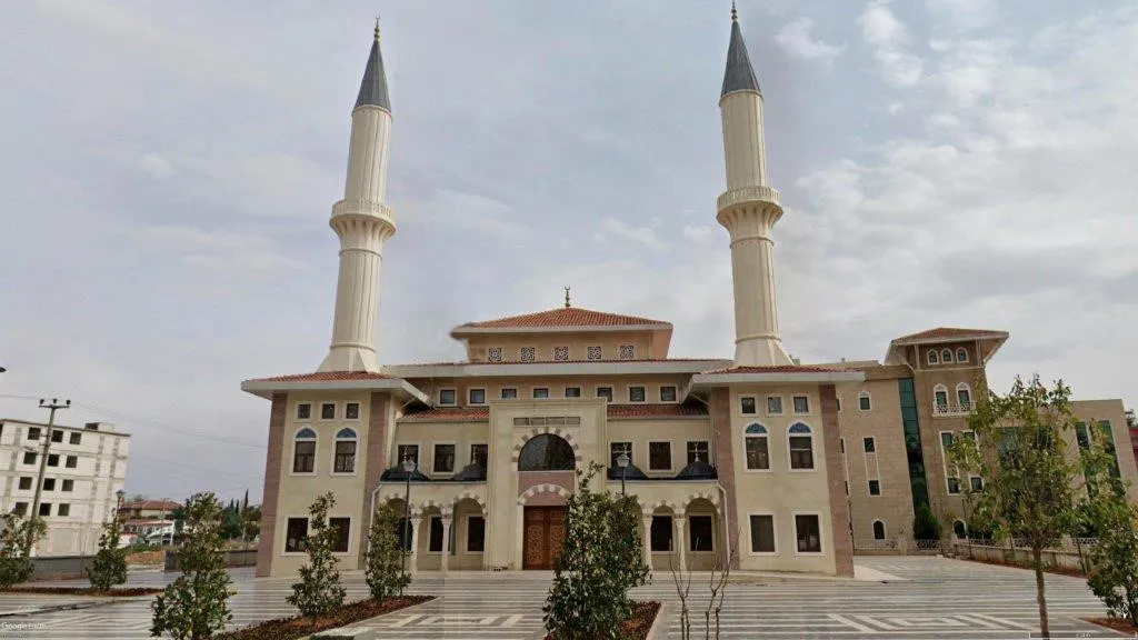 HACI PERİHAN KIYMIK CAMİİ İNŞAATI